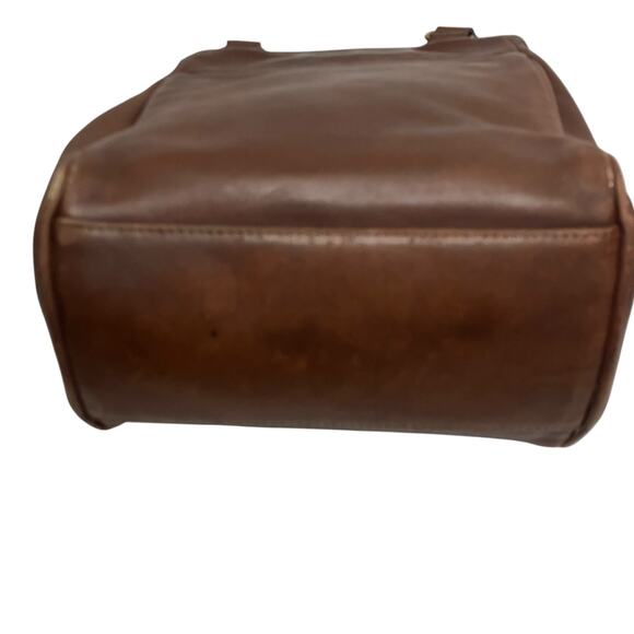 Vintage Coach Flap Drawstring Brown Leather Crossbody - Picture 5 of 11